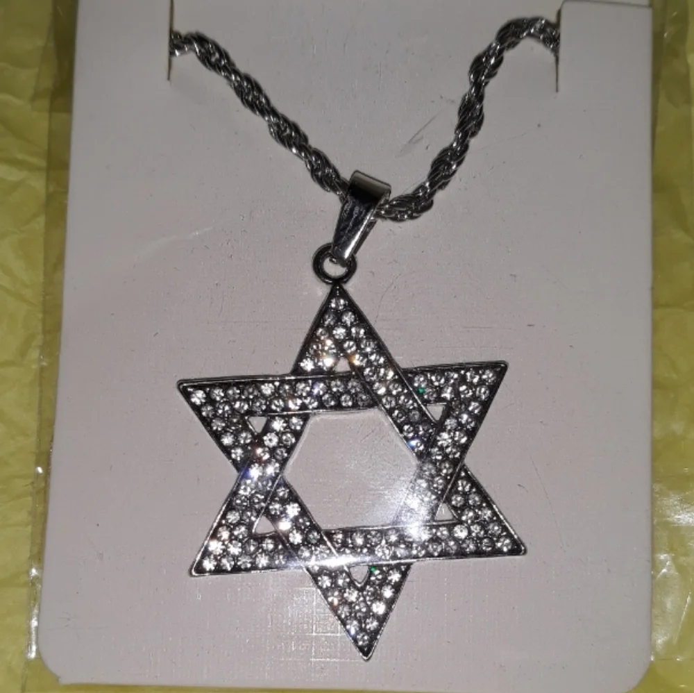 NEW Silver Star of David Megan Pendant Necklace 18k white gold pl over ss NWT